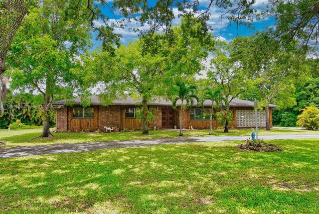 4 of 37 - 12101 Nw 6th St, Plantation, FL