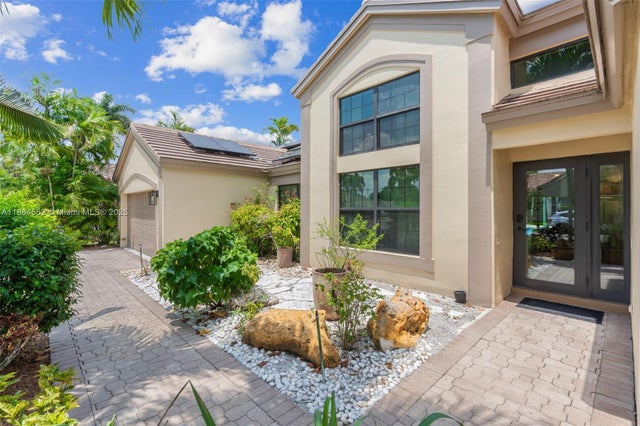 3 of 56 - 9945 W Tree Tops Court, Davie, FL