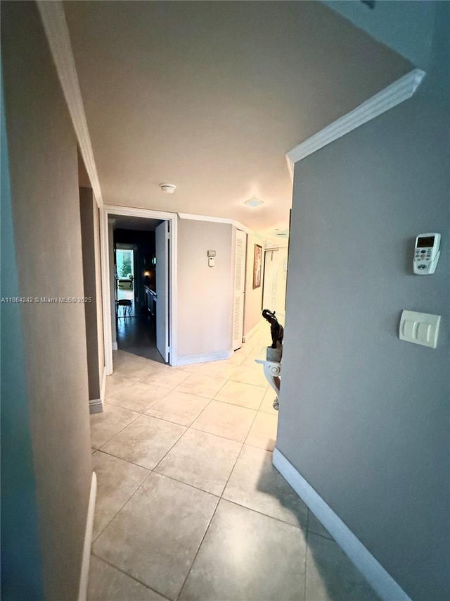 4 of 29 - 1460 Sheridan St 11d, Hollywood, FL