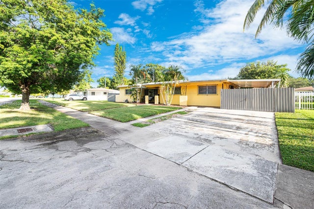 5 of 31 - 1220 Nw 88th St, Miami, FL
