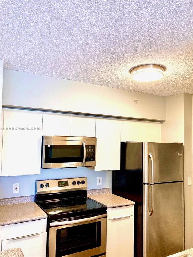 1 of 29 - 1919 Van Buren St 321a, Hollywood, FL