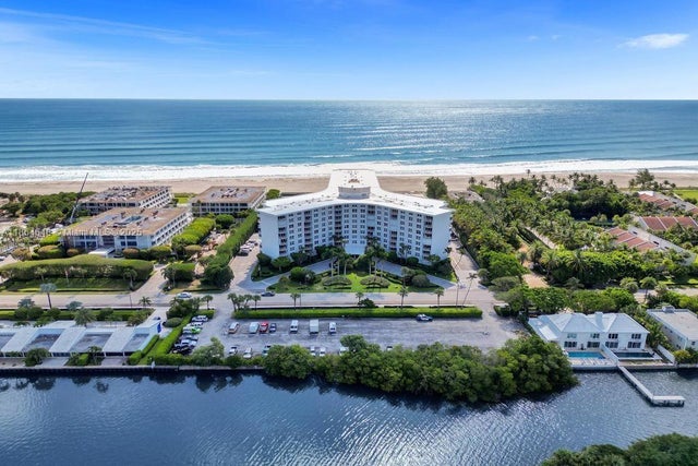 1 of 33 - 2295 S Ocean Blvd 505, Palm Beach, FL