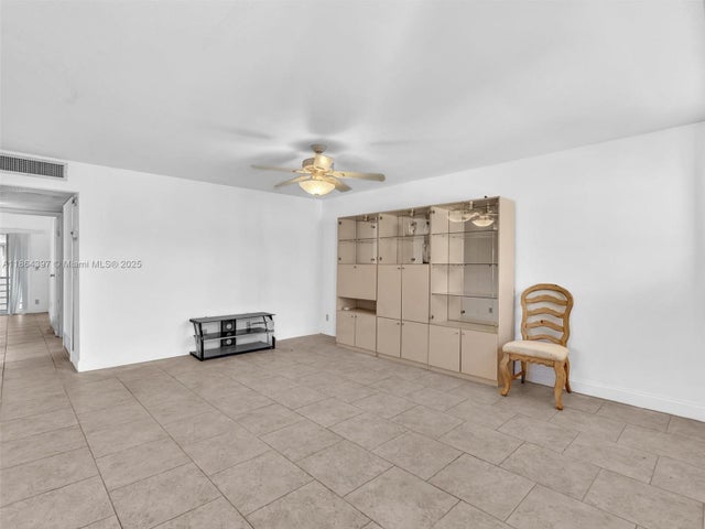 3 of 37 - 228 E Saxony E 228, Delray Beach, FL