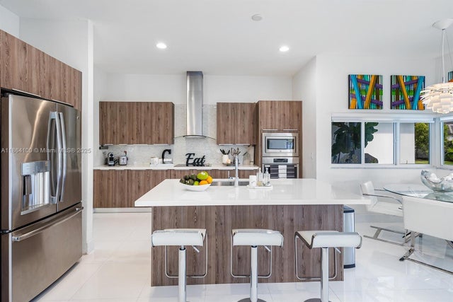 4 of 18 - 7441 Sw 125th Ave, Miami, FL