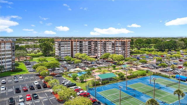 2 of 38 - 1100 Saint Charles Pl 219, Pembroke Pines, FL