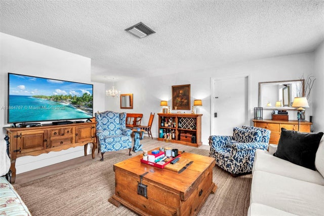 5 of 34 - 1280 Se 2nd Ct 1, Fort Lauderdale, FL