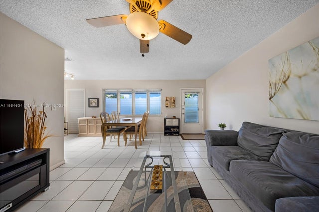 5 of 45 - 15600 Ne 6th Ave 26d, Miami, FL