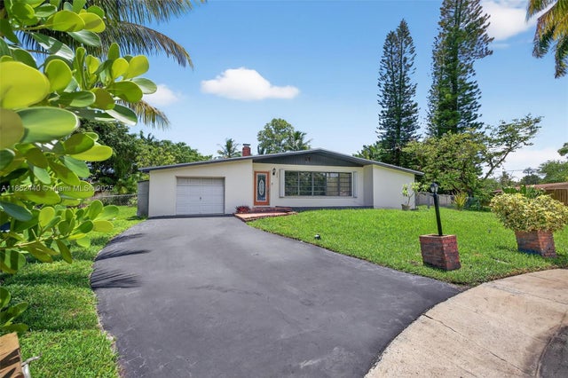 4 of 62 - 5240 Redwood Ct, Plantation, FL