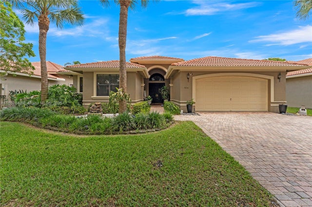 1 of 34 - 7651 Via Grande, Boynton Beach, FL