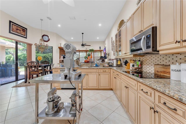 4 of 34 - 7651 Via Grande, Boynton Beach, FL