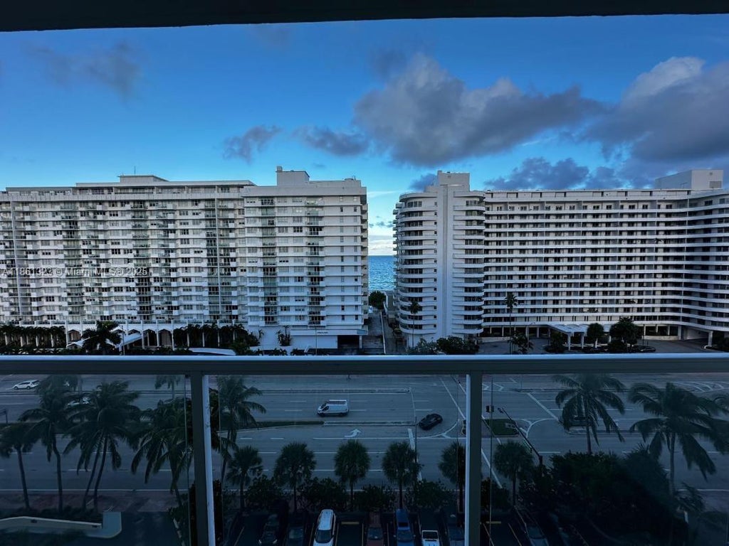 5600 Collins Ave 11w, Miami Beach