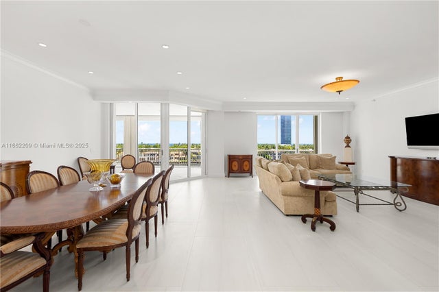 1 of 24 - 19925 Ne 39th Pl 603, Aventura, FL