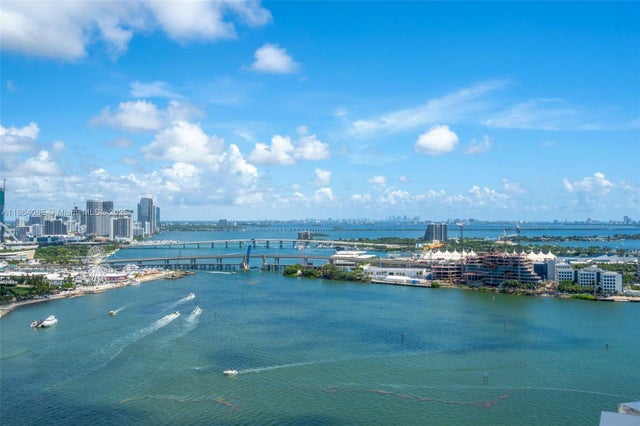 1 of 51 - 808 Brickell Key Dr 3205, Miami, FL