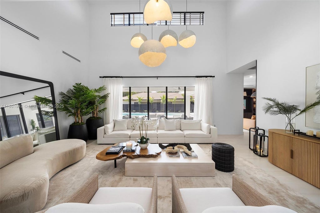 11062 Sw 91st Ave, Miami