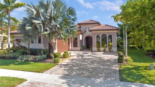 Photo of Listing #A11860633