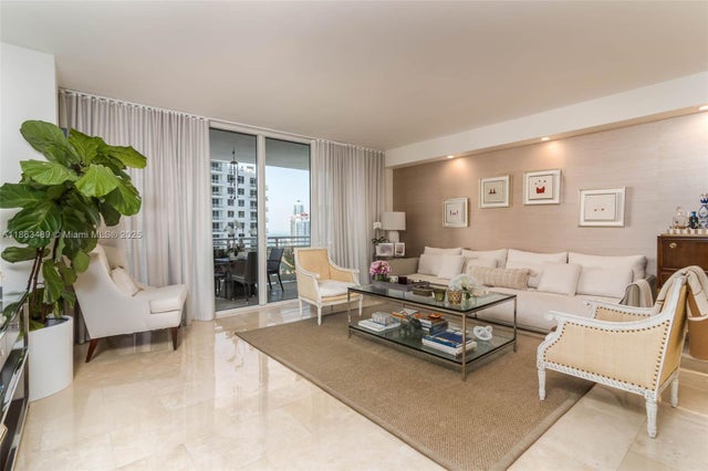 4 of 14 - 901 Brickell Key Blvd 2702, Miami, FL