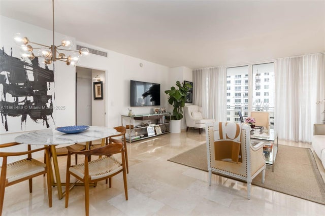 5 of 14 - 901 Brickell Key Blvd 2702, Miami, FL