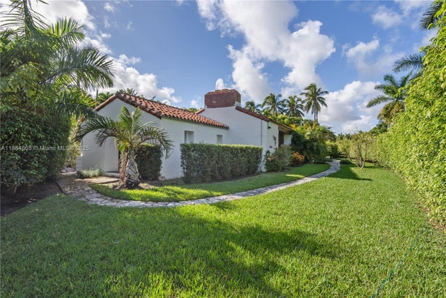 5 of 31 - 6350 Pinetree Dr, Miami Beach, FL