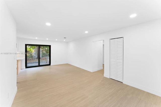 4 of 23 - 17211 Nw 43rd Ave, Miami Gardens, FL