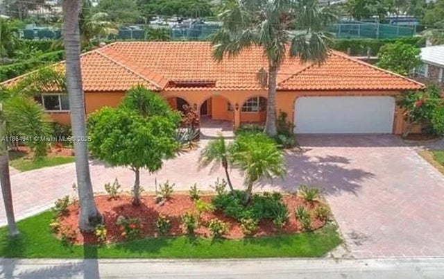 1 of 1 - 4220 Ne 27th Ave, Lighthouse Point, FL