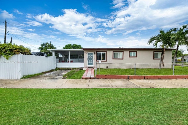 1 of 23 - 897 W 36th St, Hialeah, FL