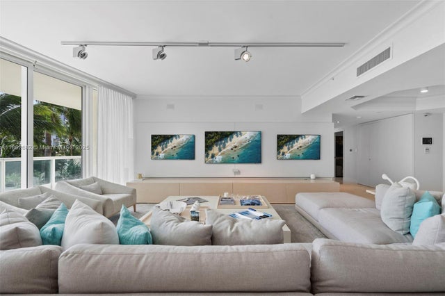 2 of 22 - 20155 Ne 38th Ct 604, Aventura, FL