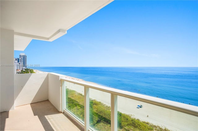 5 of 68 - 5601 Collins Ave 1510, Miami Beach, FL