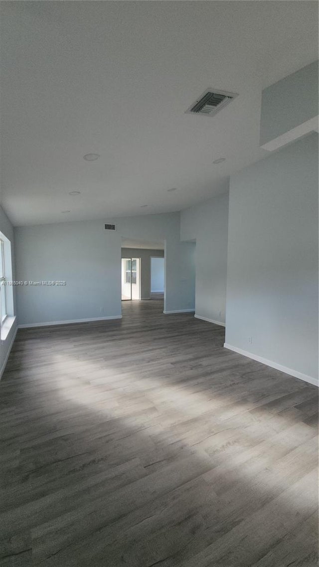 4 of 26 - 1701 Nw 6th Ave, Fort Lauderdale, FL