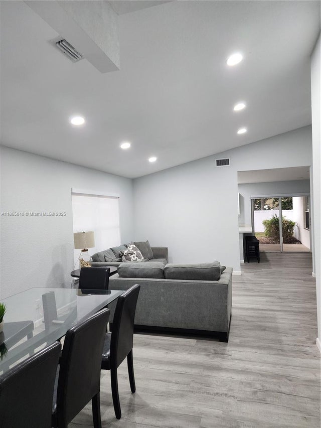 5 of 26 - 1701 Nw 6th Ave, Fort Lauderdale, FL