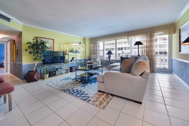 4 of 27 - 4010 Galt Ocean Dr 1214, Fort Lauderdale, FL