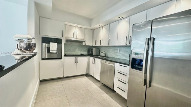 4 of 22 - 19370 Collins Ave 319, Sunny Isles Beach, FL