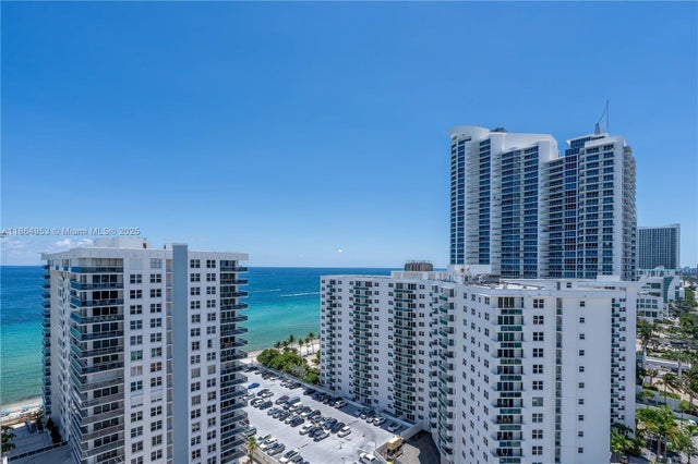 4 of 16 - 2751 S Ocean Dr Ph08n, Hollywood, FL