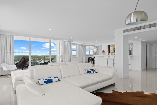 5 of 16 - 2751 S Ocean Dr Ph08n, Hollywood, FL