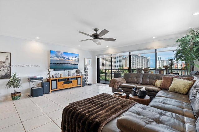 5 of 33 - 4000 Ne 168th St Ph5a, North Miami Beach, FL