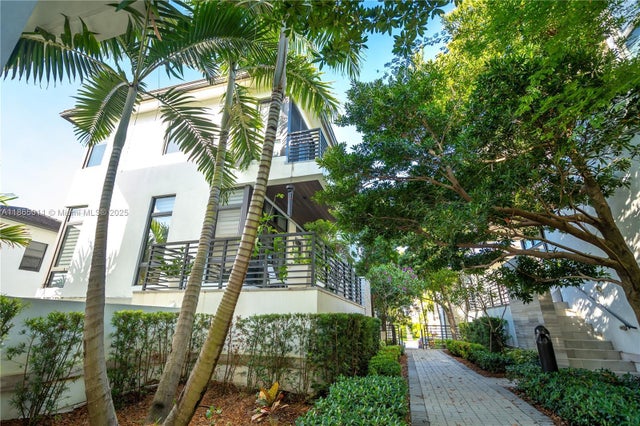 3 of 79 - 8263 Nw 47th Ter, Doral, FL