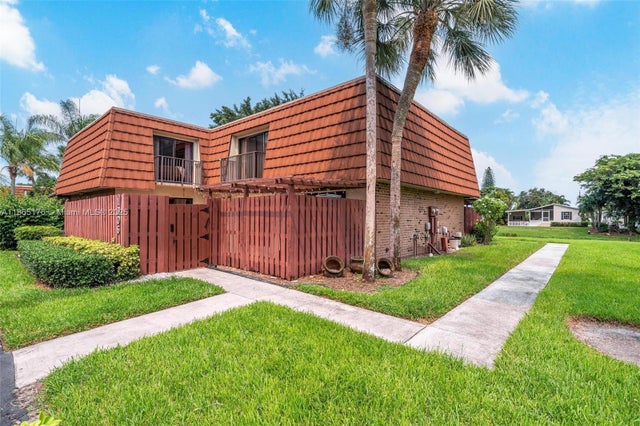 1 of 36 - 1306 Sw 118th Ter, Davie, FL