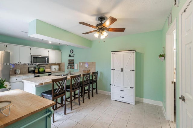 4 of 36 - 1306 Sw 118th Ter, Davie, FL