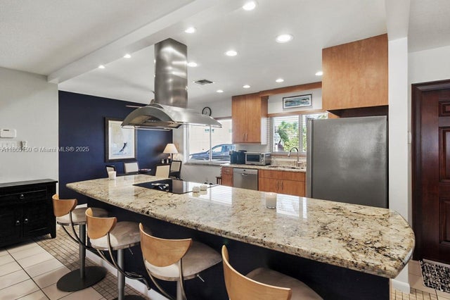 4 of 33 - 19125 Waterway Rd, Jupiter, FL