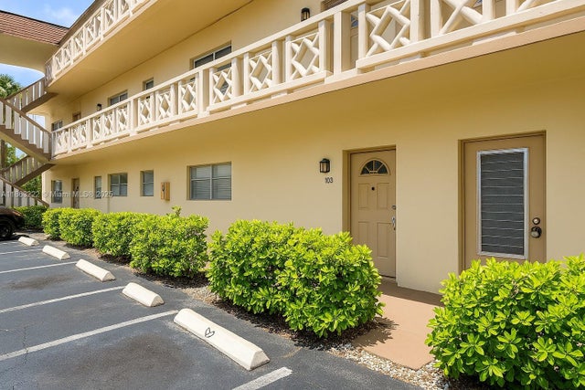 1 of 48 - 5071 W Oakland Park Blvd 103, Lauderdale Lakes, FL