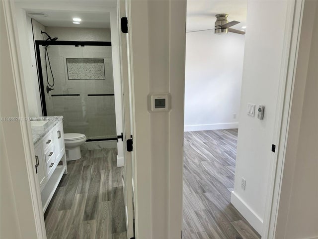 5 of 15 - 6478 E Royal Woods, Fort Myers, FL