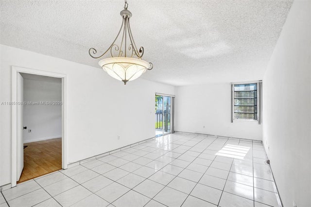 4 of 29 - 1900 W 68th St C203, Hialeah, FL
