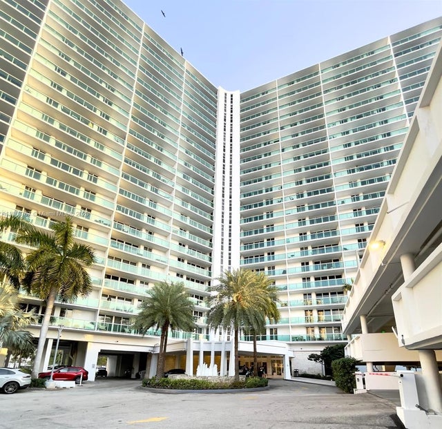 1 of 25 - 100 Bayview Dr 412, Sunny Isles Beach, FL