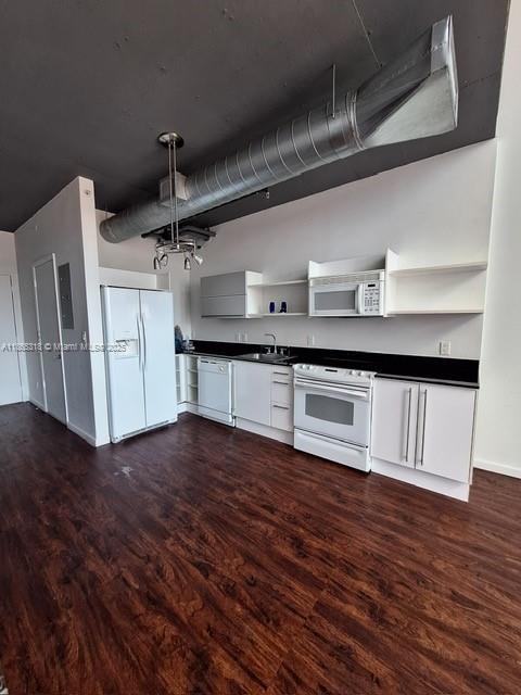 5 of 28 - 690 Sw 1st Ct 2711, Miami, FL