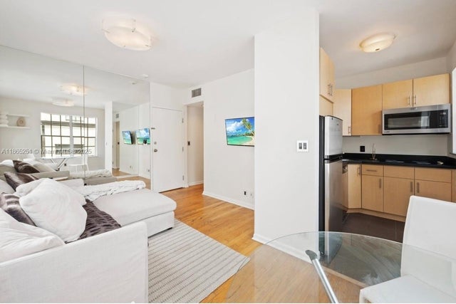 4 of 15 - 605 Euclid Ave 204, Miami Beach, FL