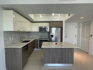 Photo of Listing #A11854198