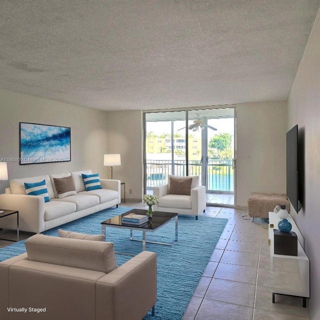 2 of 16 - 205 Se 11th Ter 302, Dania Beach, FL