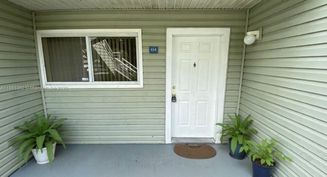 1 of 44 - 3417 Nw 44th St 104, Oakland Park, FL