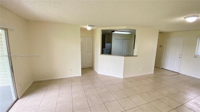 5 of 44 - 3417 Nw 44th St 104, Oakland Park, FL