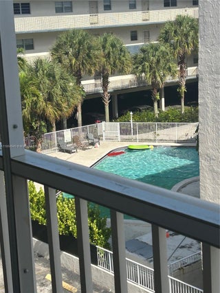 Photo of Listing #A11864945