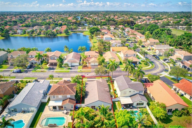 1 of 38 - 19253 Nw 22nd St, Pembroke Pines, FL